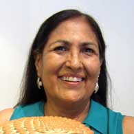 Jemez Pueblo potter Laura Gachupin