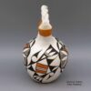 Eva Histia, lkac2l308, Wedding vase with braided handle and geometric design - Image 4