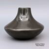 Tse-Pe, lksi2l309: Plain black jar - Image 2