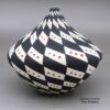 Sandra Victorino, nuac2b072, Seed pot with a snow geometric design - Image 2