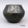 Desideria Montoya, nusi2m067: Black-on-black bowl with a geometric design - Image 4