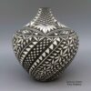 Sandra Victorino, zzac2m012m1: Black-and-white jar with geometric design - Image 2