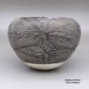 Lucy Lewis, zzac2m552, Black and white bowl with a fine line and geometric design - Image 2
