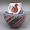 Sandra Victorino, zzac3a233m1, Jar with a parrot design