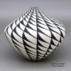 Sandra Victorino, zzac3b212m3, Tear drop jar with a geometric design - Image 2
