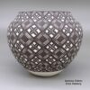 Sandra Victorino, zzac3d197m4, Jar with geometric design - Image 2