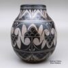 Lisa Holt, zzco3b230, Jar with a geometric design - Image 3