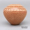 Wilma Baca Tosa, zzje3c210m2, Jar with sgraffito geometric design - Image 4