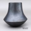 Robert Vigil, zzna3b020, Micaceous black jar - Image 4