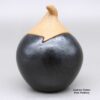 Glenn Gomez, zzta3b190, Black gourd-shaped lidded jar with golden micaceous lid - Image 2