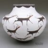 Anderson Peynetsa, zzzu3b231, Jar with a deer-with-heart-line design - Image 3