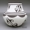 Alan Lasiloo, zzzu3b518, Jar with deer-with-heart-line design - Image 4